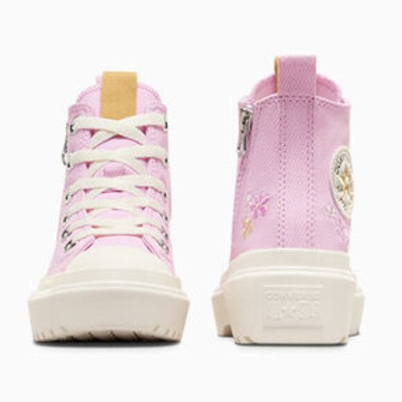 CONVERSE Shoes - Picture 5 of 14